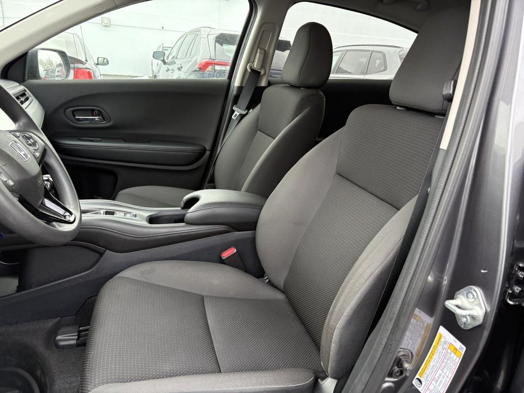 2021 Honda HR-V LX AWD I CARPLAY I MAGS I SIEGES CHAUFFANTS I CXAMERA i SECURITE ACTIVE in , Quebec - 5 - w1024h768px