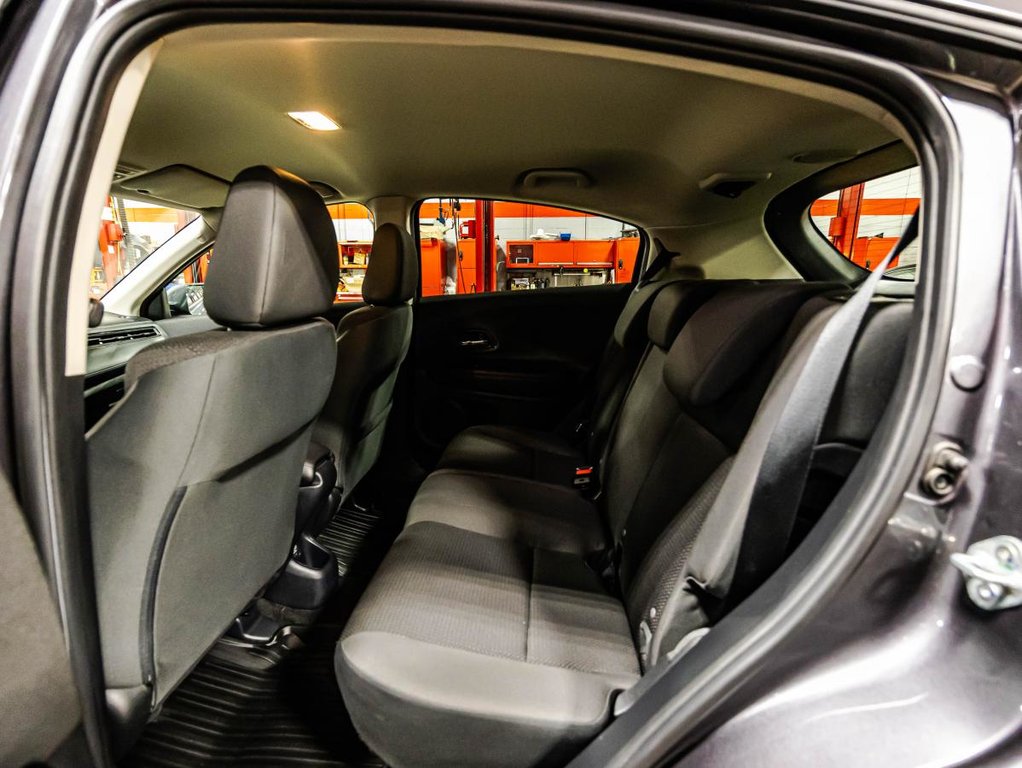 2021 Honda HR-V LX AWD I CARPLAY I MAGS I SIEGES CHAUFFANTS I CXAMERA i SECURITE ACTIVE in , Quebec - 13 - w1024h768px