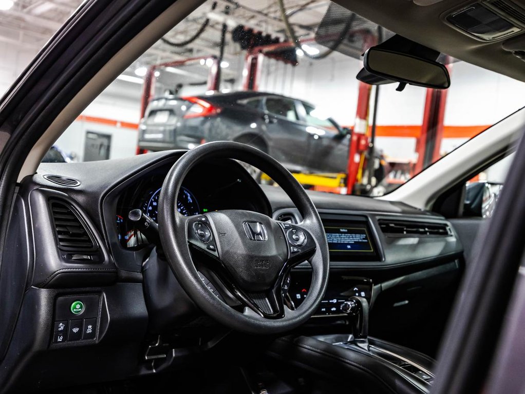 2021 Honda HR-V LX AWD I CARPLAY I MAGS I SIEGES CHAUFFANTS I CXAMERA i SECURITE ACTIVE in , Quebec - 19 - w1024h768px