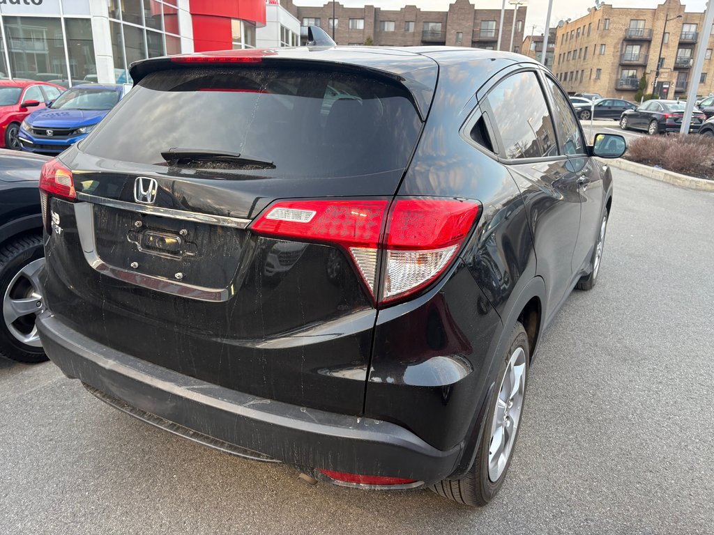 2021 Honda HR-V LX in Montréal, Quebec - 3 - w1024h768px