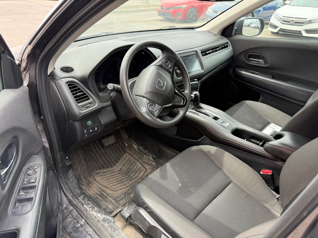 2021 Honda HR-V LX in Lachenaie, Quebec - 5 - w1024h768px