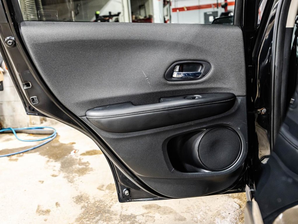 2022 Honda HR-V LX AWD ENTRETIENS CHEZ HONDA I CARPLAY I SIEGES CHAUFFANTS I CAMERA I SECURITE ACTIVE in , Quebec - 9 - w1024h768px