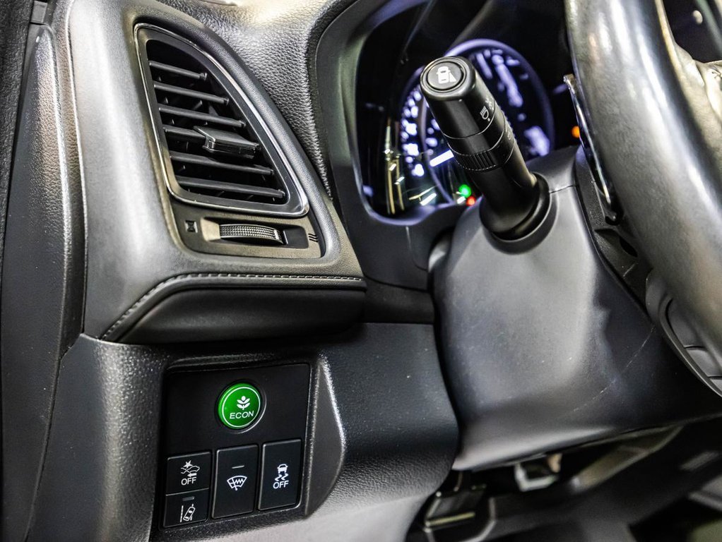 2022 Honda HR-V Sport TOIT OUVRANY I SIEGES CHAUFFANTS I TAUX 5.99% I CARPLAY I CAMERA I SECURITE ACTIVE in Montréal, Quebec - 23 - w1024h768px