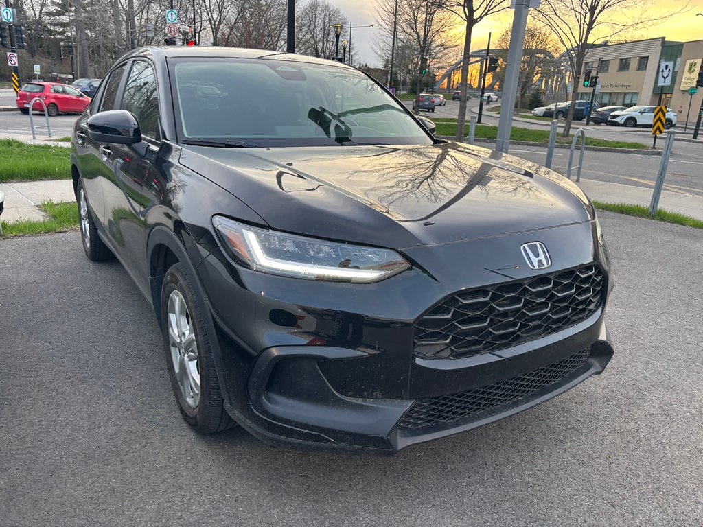 Honda HR-V LX 2023 à , Québec - 2 - w1024h768px
