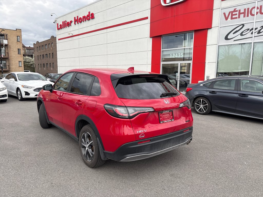 2023 Honda HR-V SPORT in Montréal, Quebec - 3 - w1024h768px