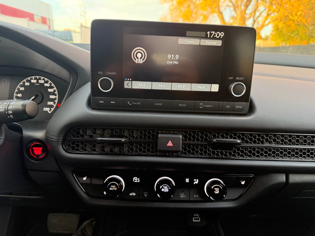 2023 Honda HR-V LX in Montreal, Quebec - 10 - w1024h768px