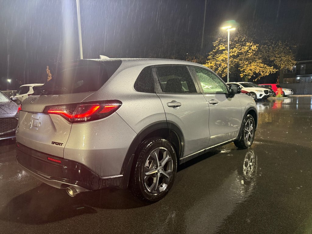 Honda HR-V Sport 2023 à Montréal, Québec - 4 - w1024h768px