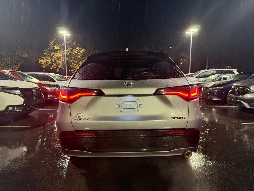 Honda HR-V Sport 2023 à Montréal, Québec - 5 - w1024h768px