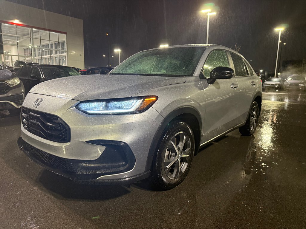 Honda HR-V Sport 2023 à Montréal, Québec - 1 - w1024h768px