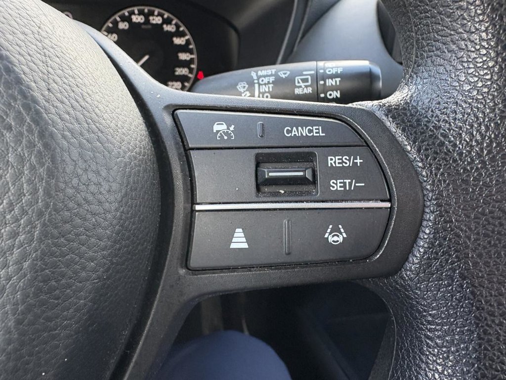 Honda HR-V LX AWD 1 PROPRIO I CARPLAY I SIEGES CHAUFFANTS I DEMARREUR I MAGS IO SECURITE ACTIVE 2023 à , Québec - 7 - w1024h768px