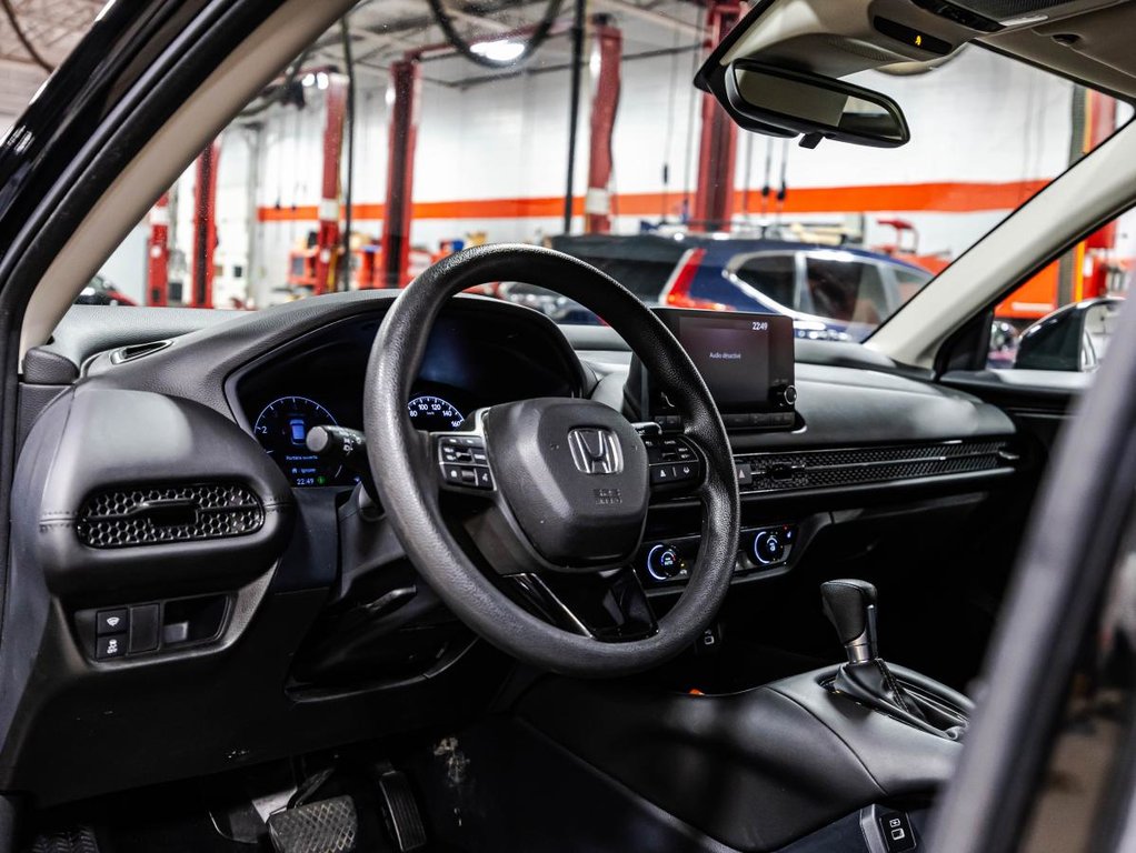 Honda HR-V LX AWD 1 PROPRIO I CARPLAY I SIEGES CHAUFFANTS I DEMARREUR I MAGS IO SECURITE ACTIVE 2023 à , Québec - 19 - w1024h768px