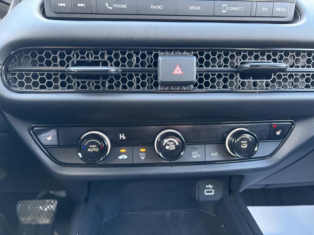 Honda HR-V LX AWD 1 PROPRIO I CARPLAY I SIEGES CHAUFFANTS I DEMARREUR I MAGS IO SECURITE ACTIVE 2023 à , Québec - 10 - w1024h768px