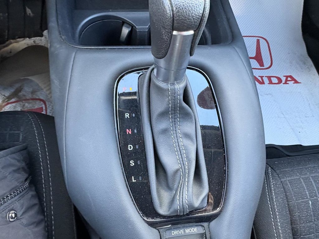 Honda HR-V LX AWD 1 PROPRIO I CARPLAY I SIEGES CHAUFFANTS I DEMARREUR I MAGS IO SECURITE ACTIVE 2023 à , Québec - 11 - w1024h768px