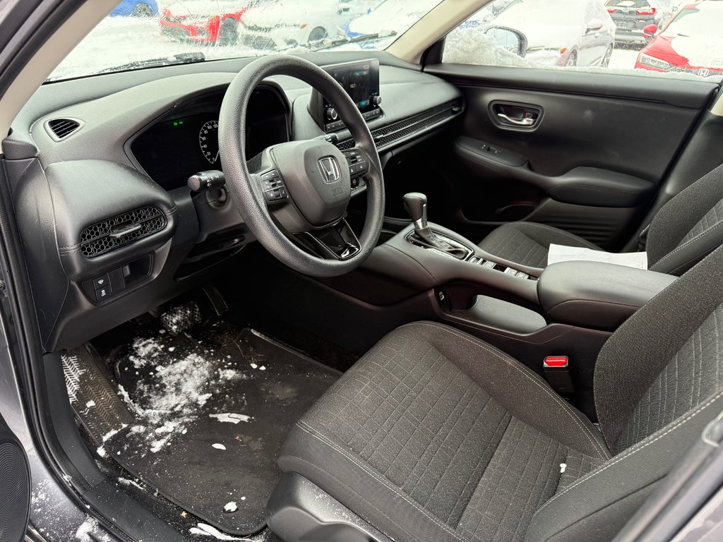 2023 Honda HR-V LX in Lachenaie, Quebec - 11 - w1024h768px