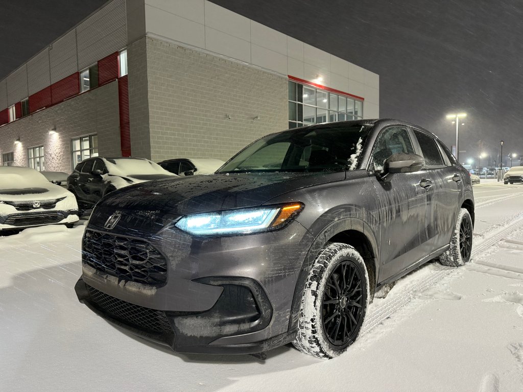Honda HR-V LX 2023 à , Québec - 1 - w1024h768px