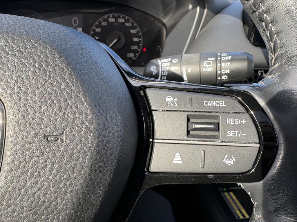 Honda HR-V EX-L Navi AWD GARANTIE PROLONGÉE HONDA 5/100I TOIT OUVRANT I MAGS I CARPLAY I DEMARREUR I 2023 à , Québec - 7 - w1024h768px