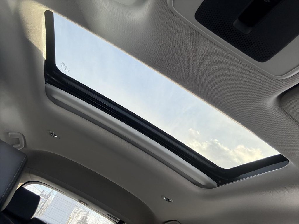 Honda HR-V EX-L Navi AWD GARANTIE PROLONGÉE HONDA 5/100I TOIT OUVRANT I MAGS I CARPLAY I DEMARREUR I 2023 à , Québec - 11 - w1024h768px