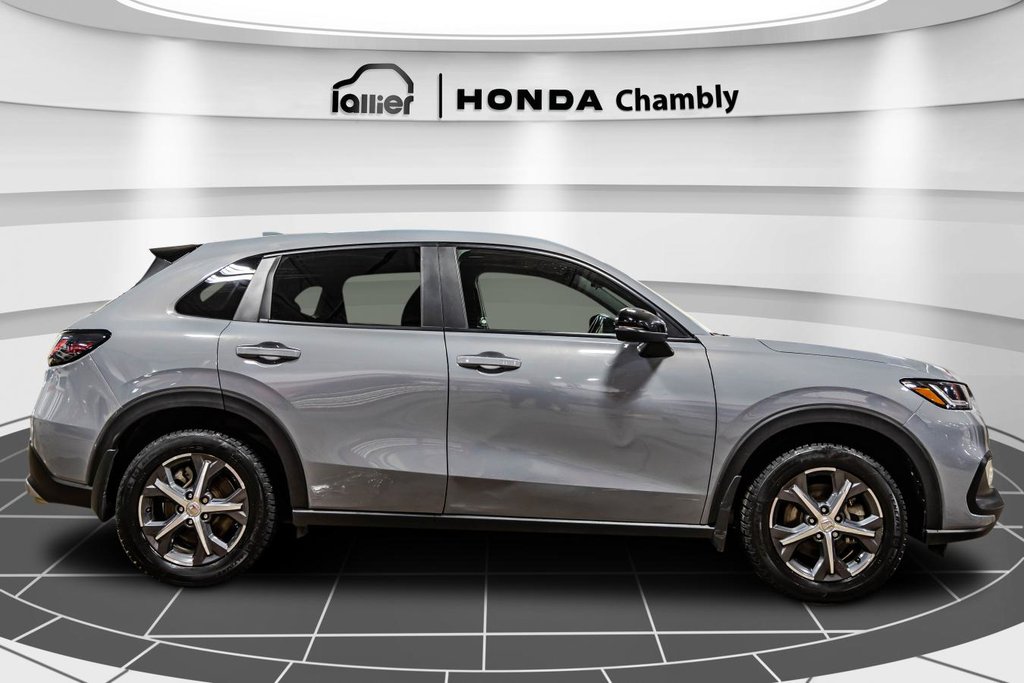 2023 Honda HR-V Sport AWD CARPLAY I SIEGES ET VOLANT CHAUFFANTS I  MAGS I DEMARREUR I TOIT OUVRANT I SECURITE ACTIVE in Montréal, Quebec - 5 - w1024h768px