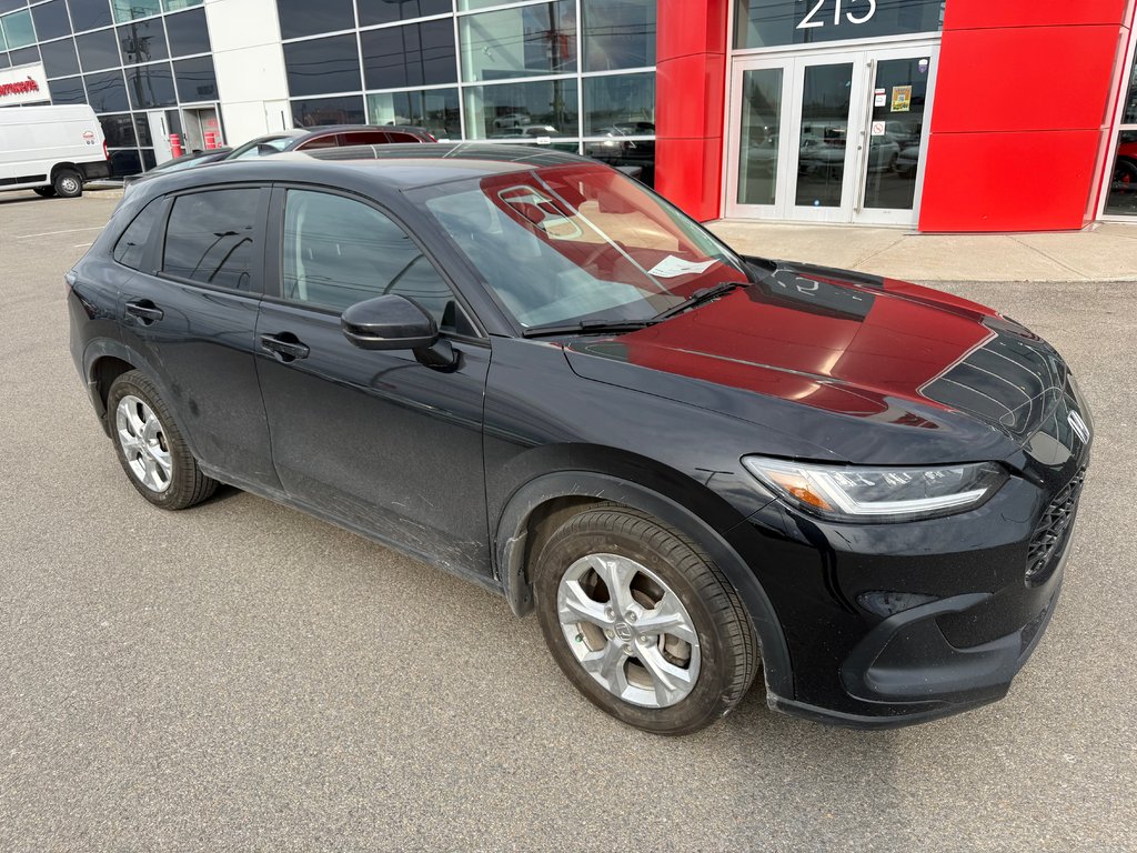 2023 Honda HR-V LX AWD in Lachenaie, Quebec - 9 - w1024h768px