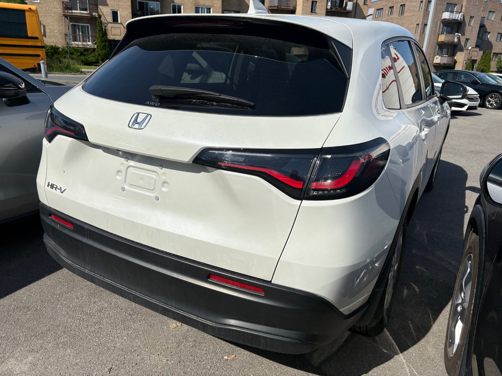 Honda HR-V LX 2023 à Montréal, Québec - 3 - w1024h768px