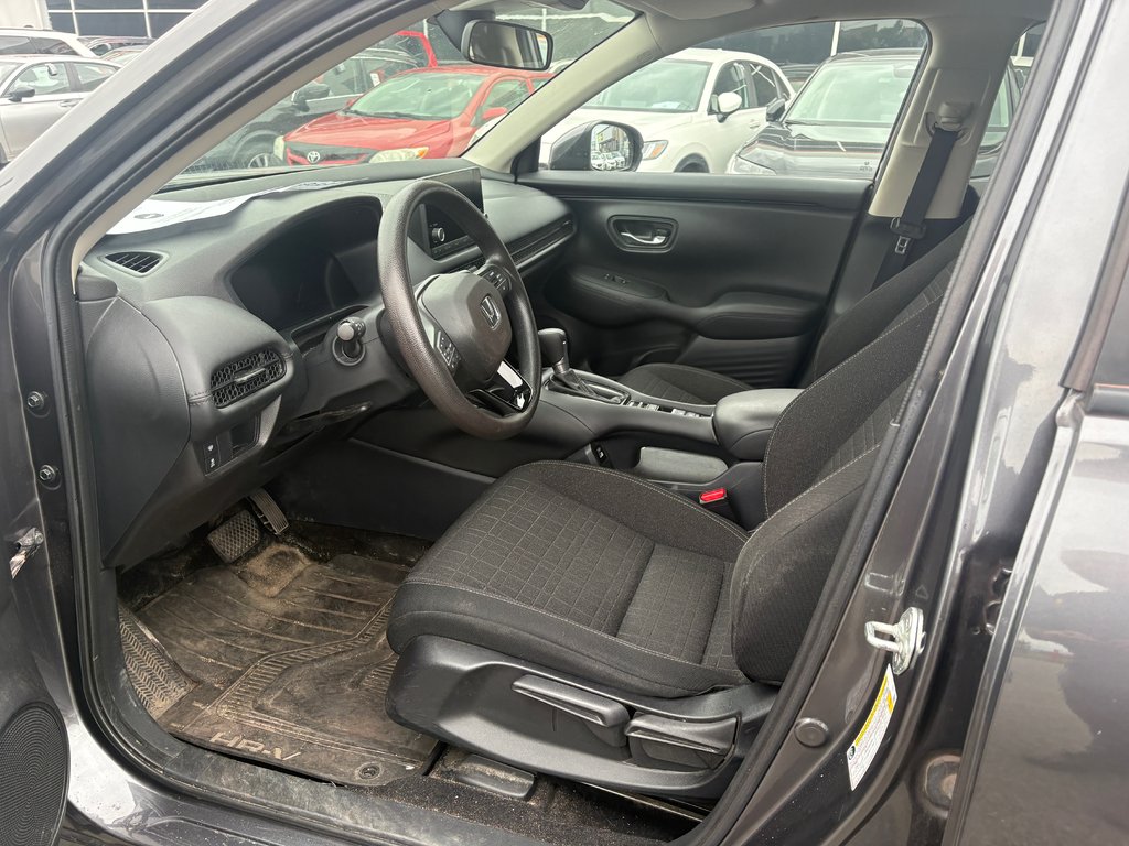 Honda HR-V LX awd 2023 à Lachenaie, Québec - 6 - w1024h768px