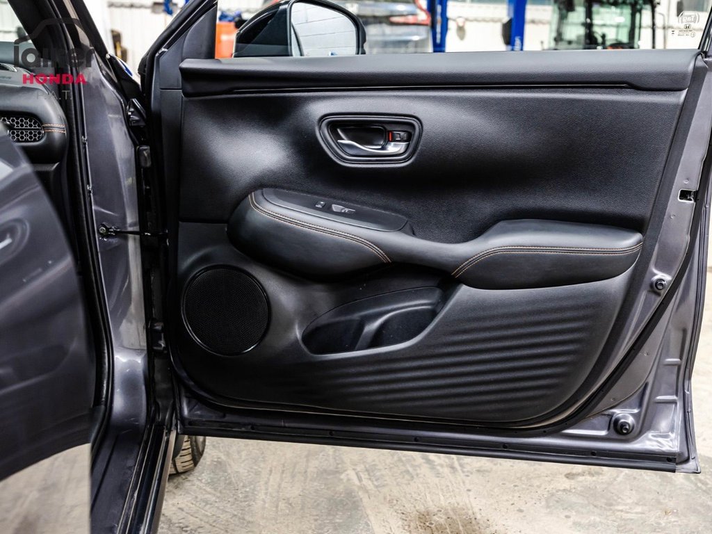 Honda HR-V Sport-B 2024 à Montréal, Québec - 16 - w1024h768px