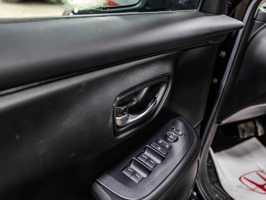 Honda HR-V LX-B AWD CARPLAY  I MAGS I SIEGES CHAUFFANTS I DEMARREUR I CAMERA I SECURITE ACTIVE 2024 à Montréal, Québec - 11 - w1024h768px