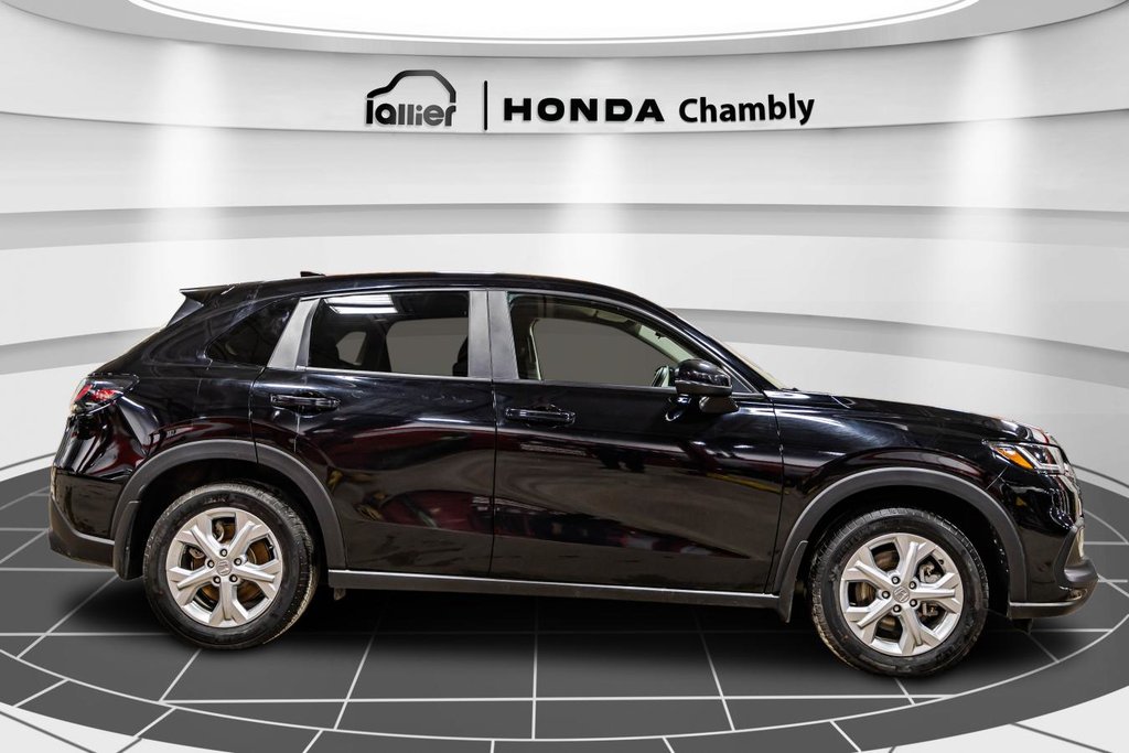 Honda HR-V LX-B AWD CARPLAY  I MAGS I SIEGES CHAUFFANTS I DEMARREUR I CAMERA I SECURITE ACTIVE 2024 à Montréal, Québec - 8 - w1024h768px