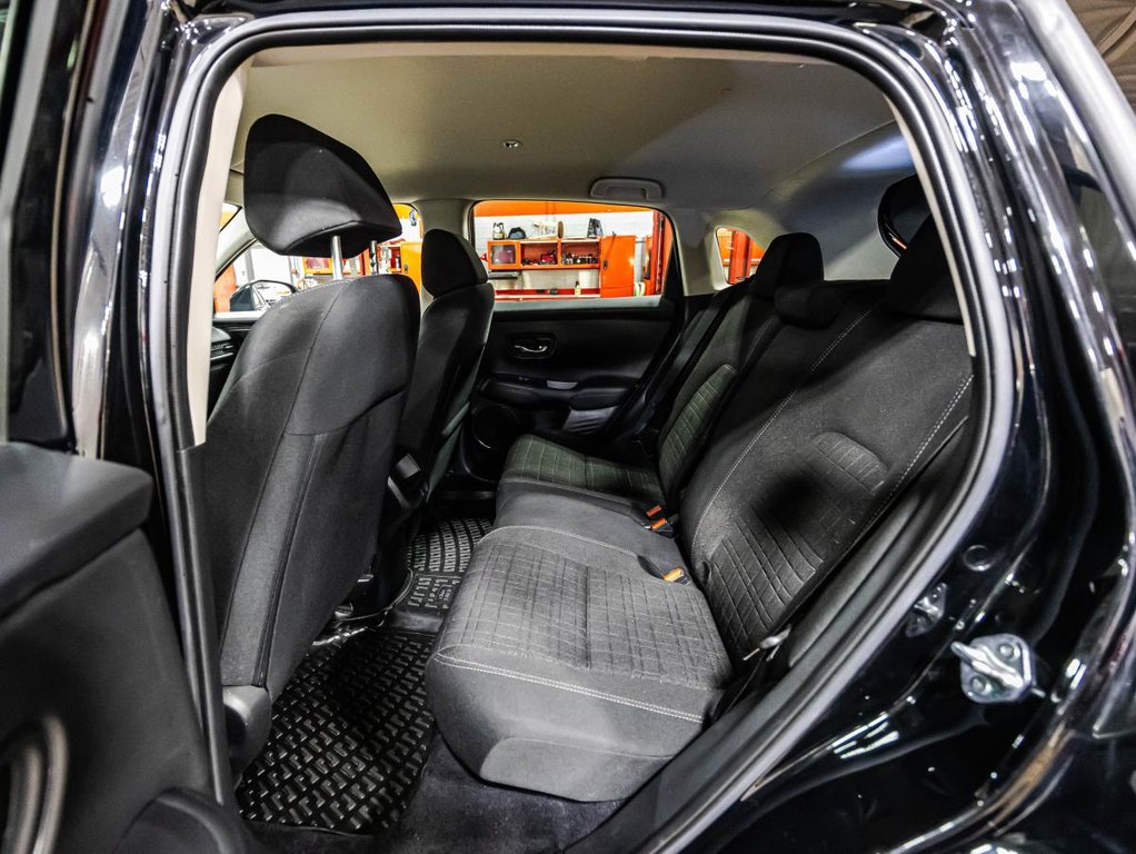 Honda HR-V LX-B AWD CARPLAY  I MAGS I SIEGES CHAUFFANTS I DEMARREUR I CAMERA I SECURITE ACTIVE 2024 à Montréal, Québec - 13 - w1024h768px