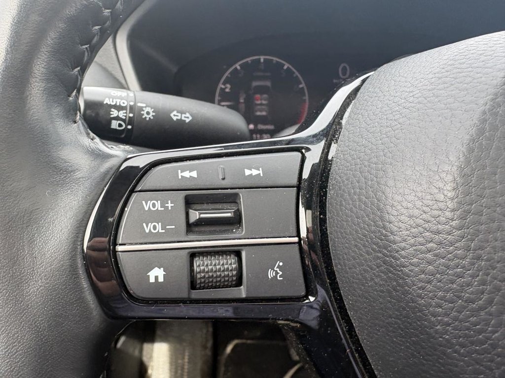 2024 Honda HR-V EX-L Navi  AWD CARPLAY I CUIR I TOIT OUVRANT I GRPS I SIEGES ET VOLANT CHAUFFANTS I SECURITE ACTIVE in Montréal, Quebec - 9 - w1024h768px