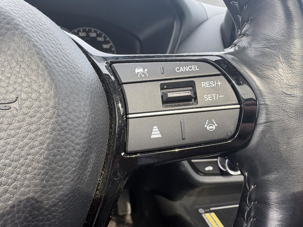 2024 Honda HR-V EX-L Navi  AWD CARPLAY I CUIR I TOIT OUVRANT I GRPS I SIEGES ET VOLANT CHAUFFANTS I SECURITE ACTIVE in Montréal, Quebec - 8 - w1024h768px