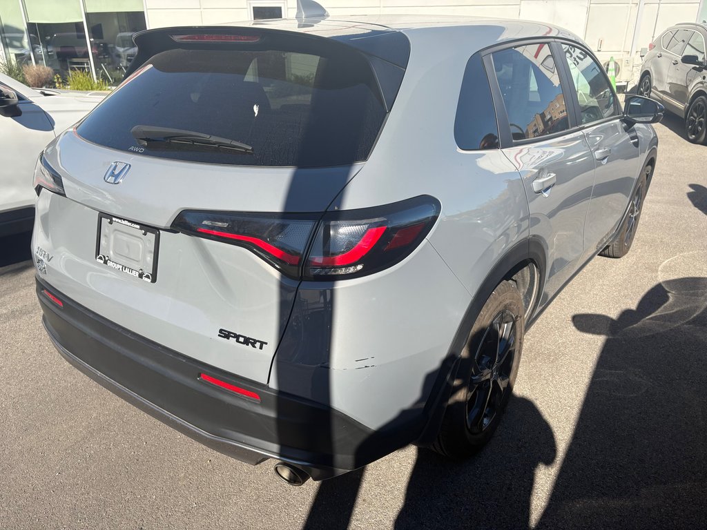2024 Honda HR-V Sport-B in Montréal, Quebec - 3 - w1024h768px