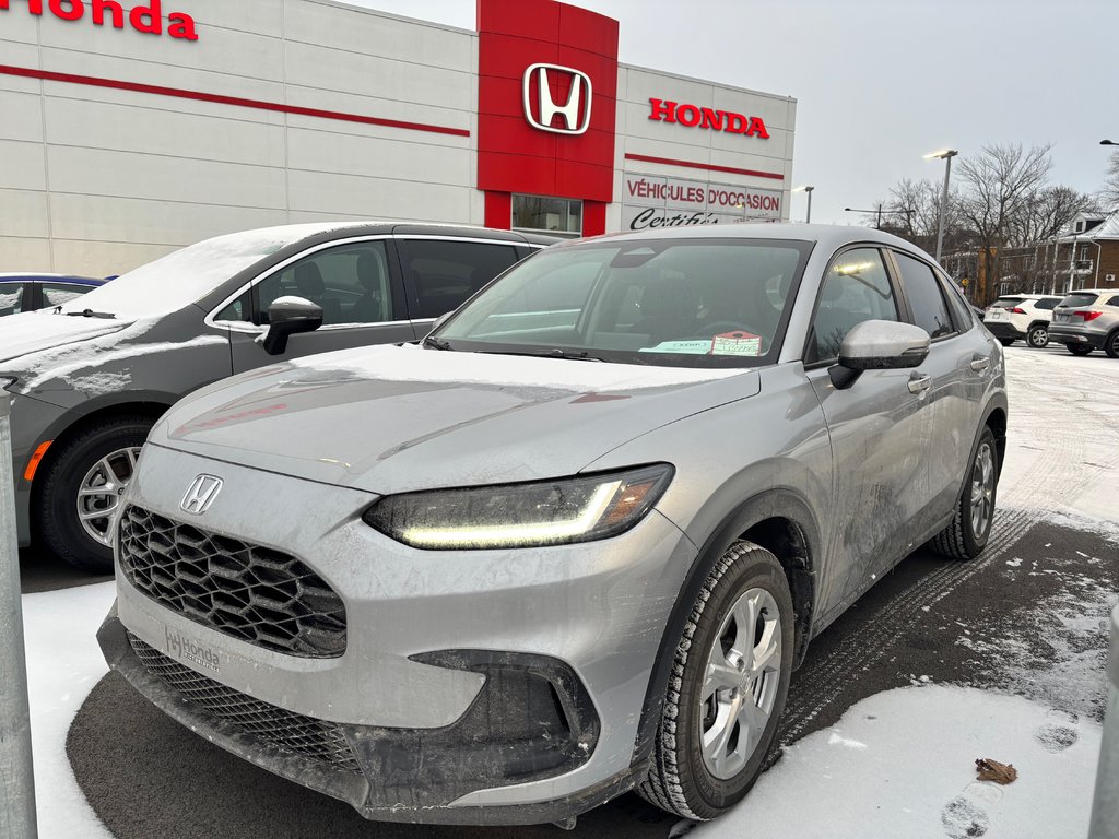 2025 Honda HR-V LX in Montréal, Quebec - 1 - w1024h768px