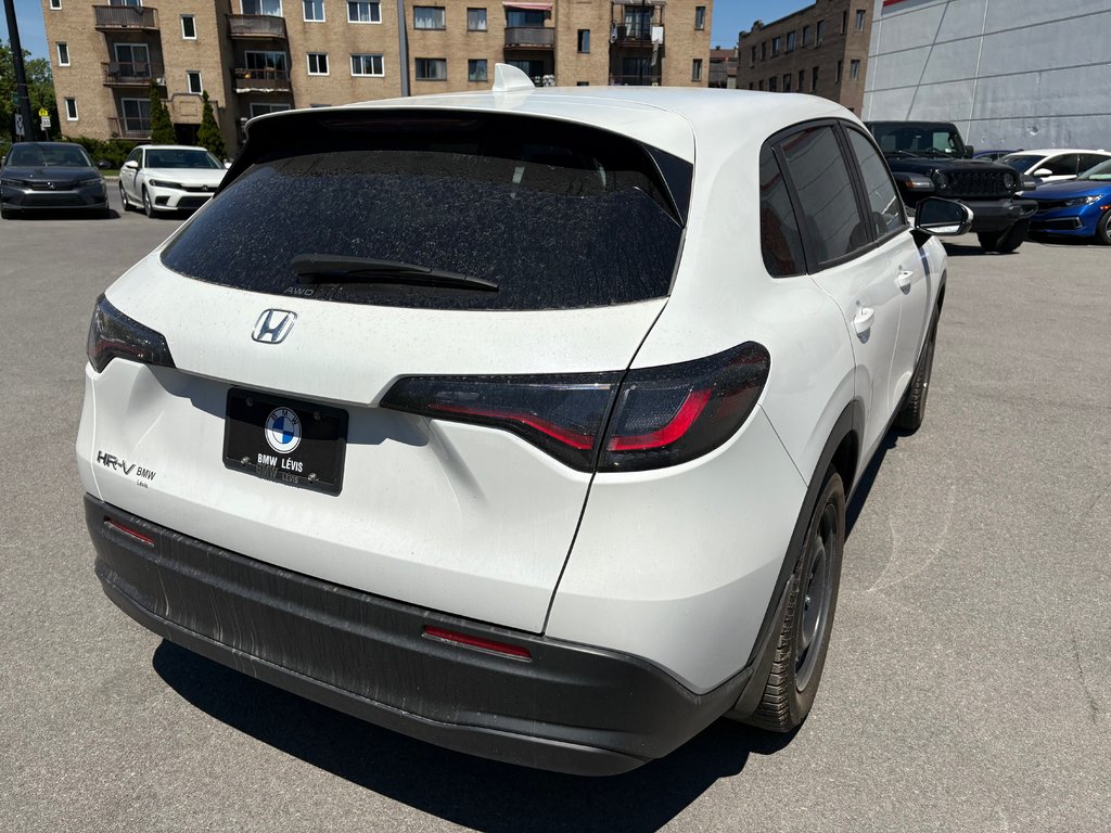 2025 Honda HR-V LX in Montréal, Quebec - 4 - w1024h768px