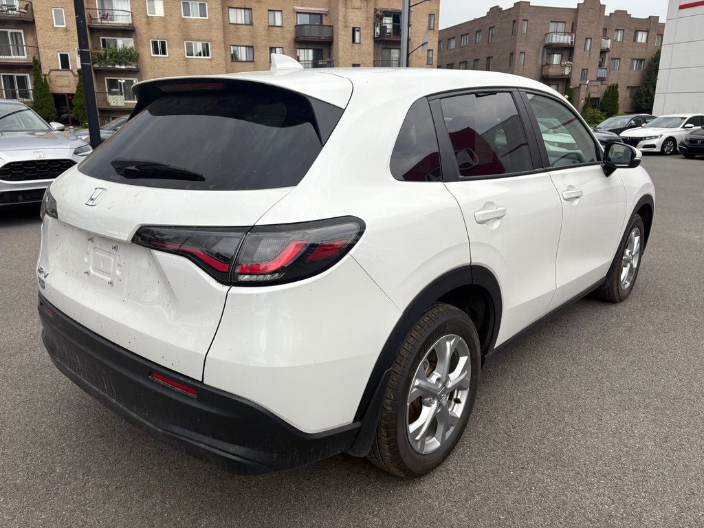2025 Honda HR-V LX in Montréal, Quebec - 3 - w1024h768px