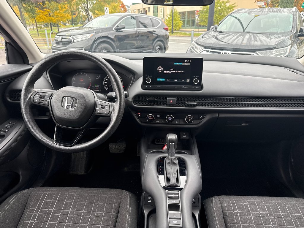 Honda HR-V LX awd 2025 à Montréal, Québec - 5 - w1024h768px