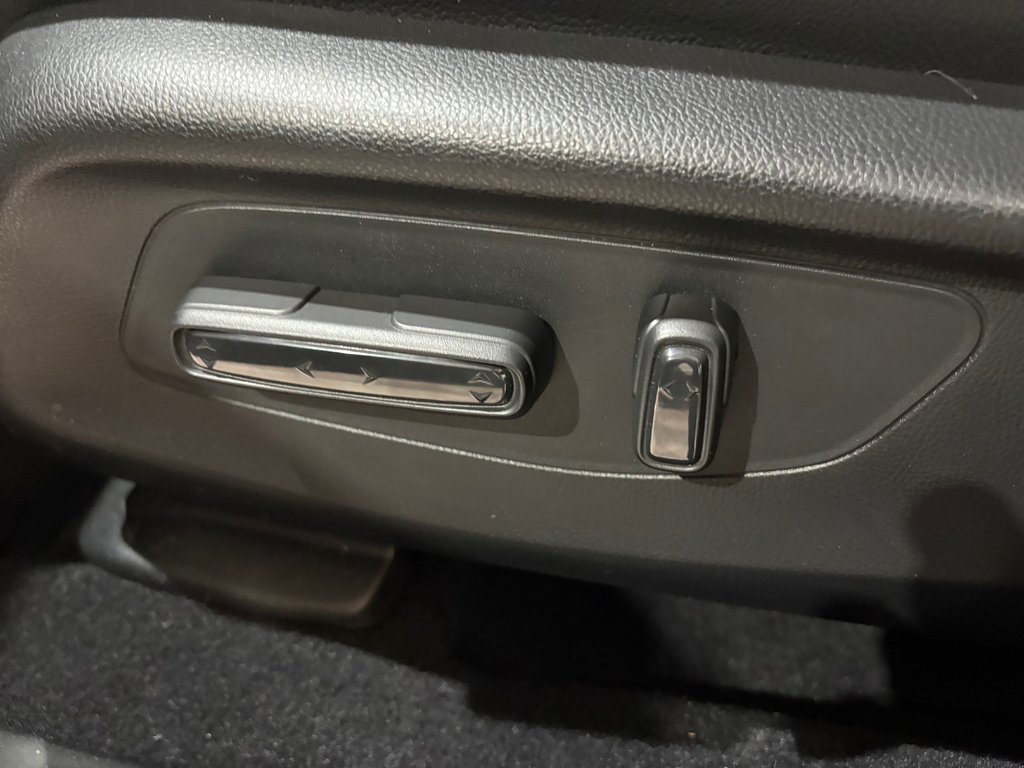 2026 Honda HR-V EX-L in Montréal, Quebec - 6 - w1024h768px