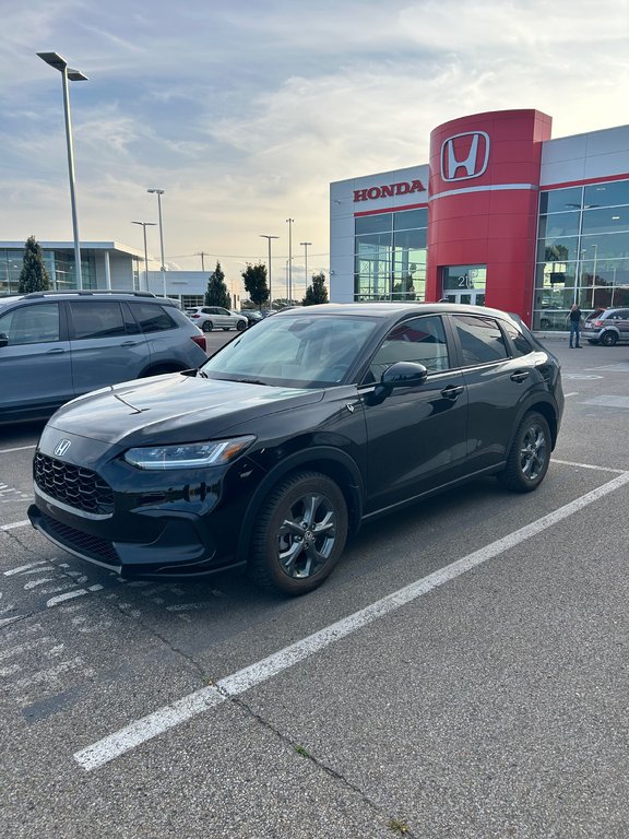 2026 Honda HR-V LX in Lachenaie, Quebec - 1 - w1024h768px