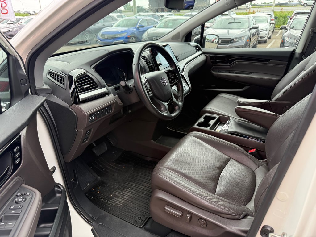 Honda Odyssey Touring 2018 à , Québec - 7 - w1024h768px