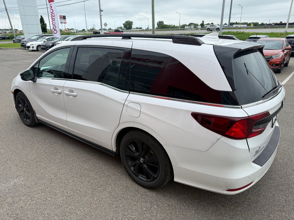 Honda Odyssey Black Edition/UN PROPRIÉTAIRE/JAMAIS ACCIDENTÉ 2023 à Lachenaie, Québec - 3 - w1024h768px