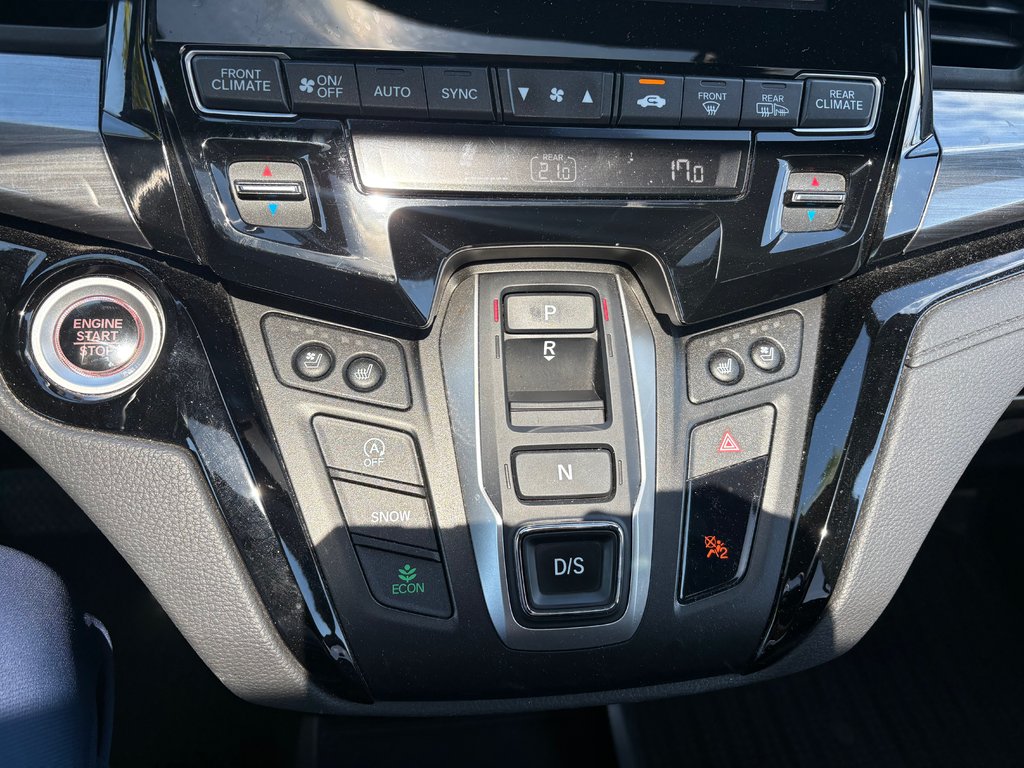 2024 Honda Odyssey Touring 36 000 km jamais accidenté 8 places in , Quebec - 13 - w1024h768px