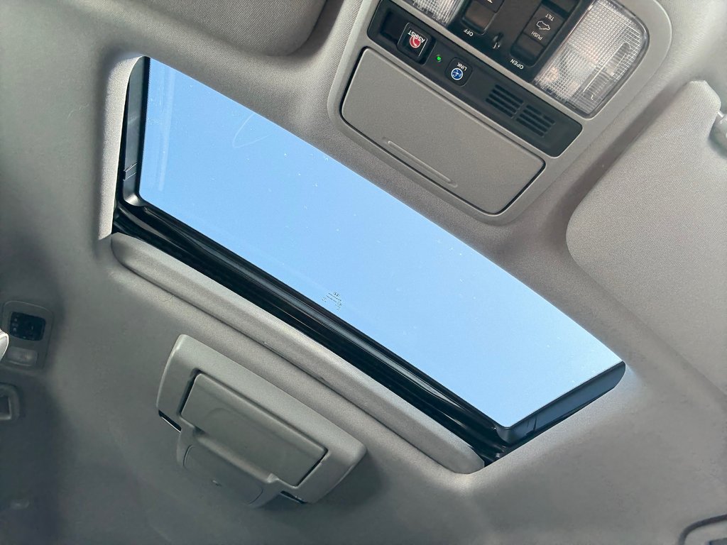 2024 Honda Odyssey Touring 17 000 km seulement in , Quebec - 12 - w1024h768px