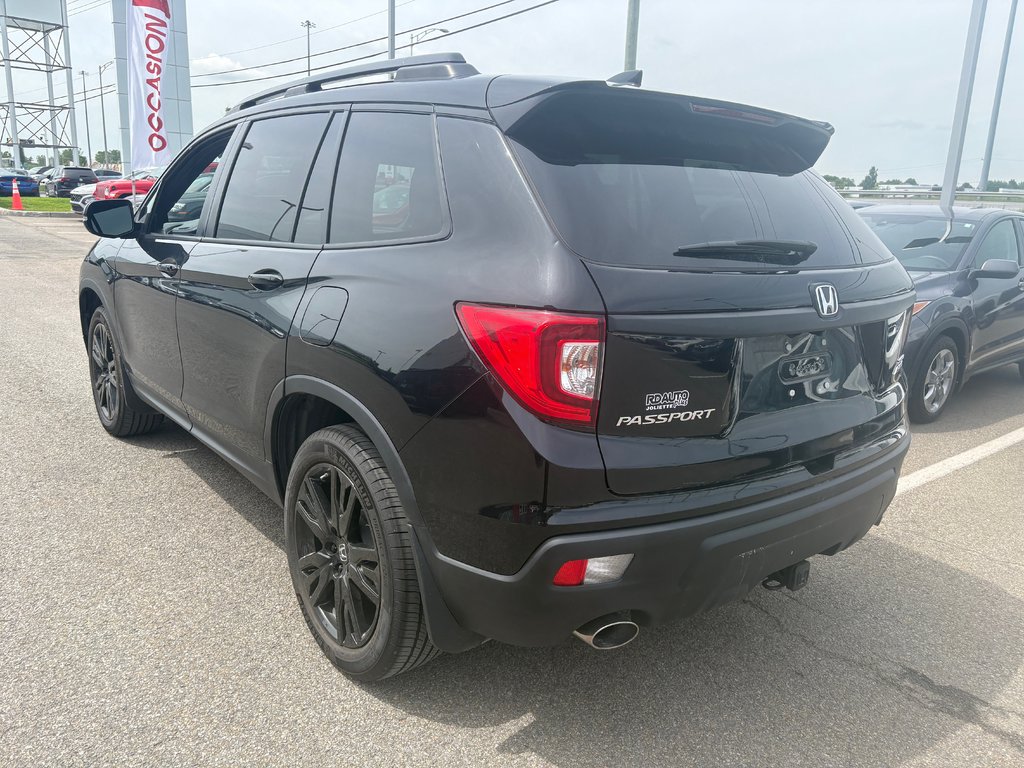 2021 Honda Passport Sport in Lachenaie, Quebec - 2 - w1024h768px