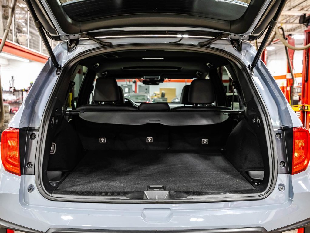 2022 Honda Passport Touring AWD I TOIT OUVRANT I CUIR I MAGS I CARPLAY I DEMARREUR I SIEGES ET VOLANT CHAUFFANTS in Montréal, Quebec - 17 - w1024h768px