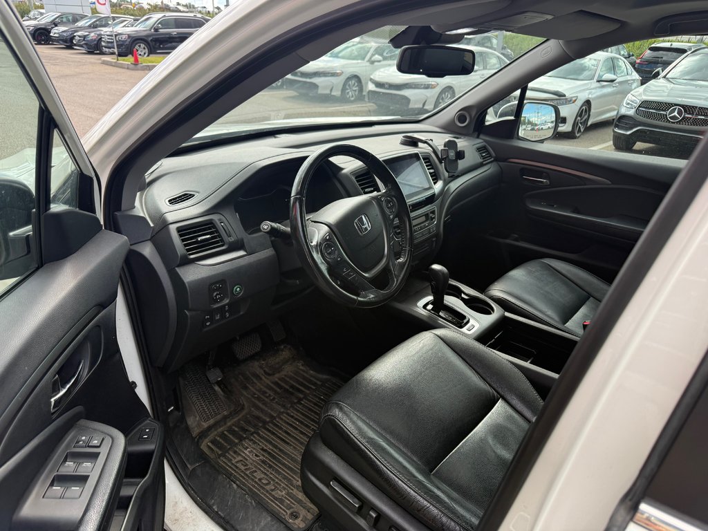 2017 Honda Pilot EX-L/23 DOSSIERS D'ENTRETIENT in Lachenaie, Quebec - 9 - w1024h768px