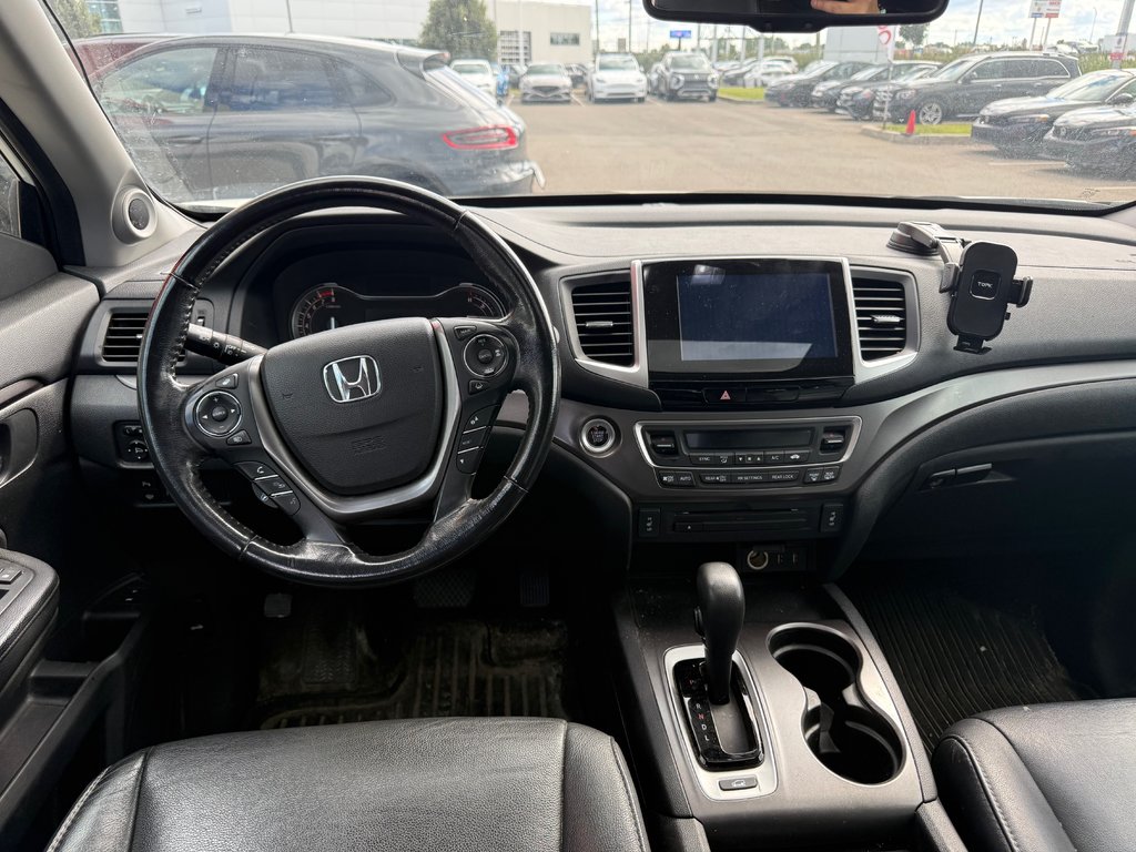 2017 Honda Pilot EX-L/23 DOSSIERS D'ENTRETIENT in Lachenaie, Quebec - 10 - w1024h768px