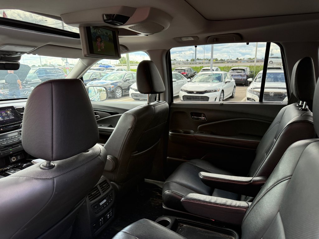 Honda Pilot Touring/26 DOSSIERS D'ENTRETIENT 2019 à Lachenaie, Québec - 12 - w1024h768px