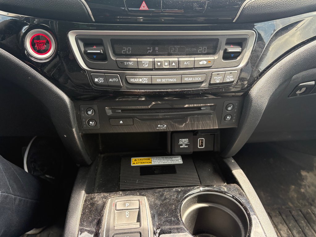 Honda Pilot Touring 8-Passenger 2020 à , Québec - 11 - w1024h768px
