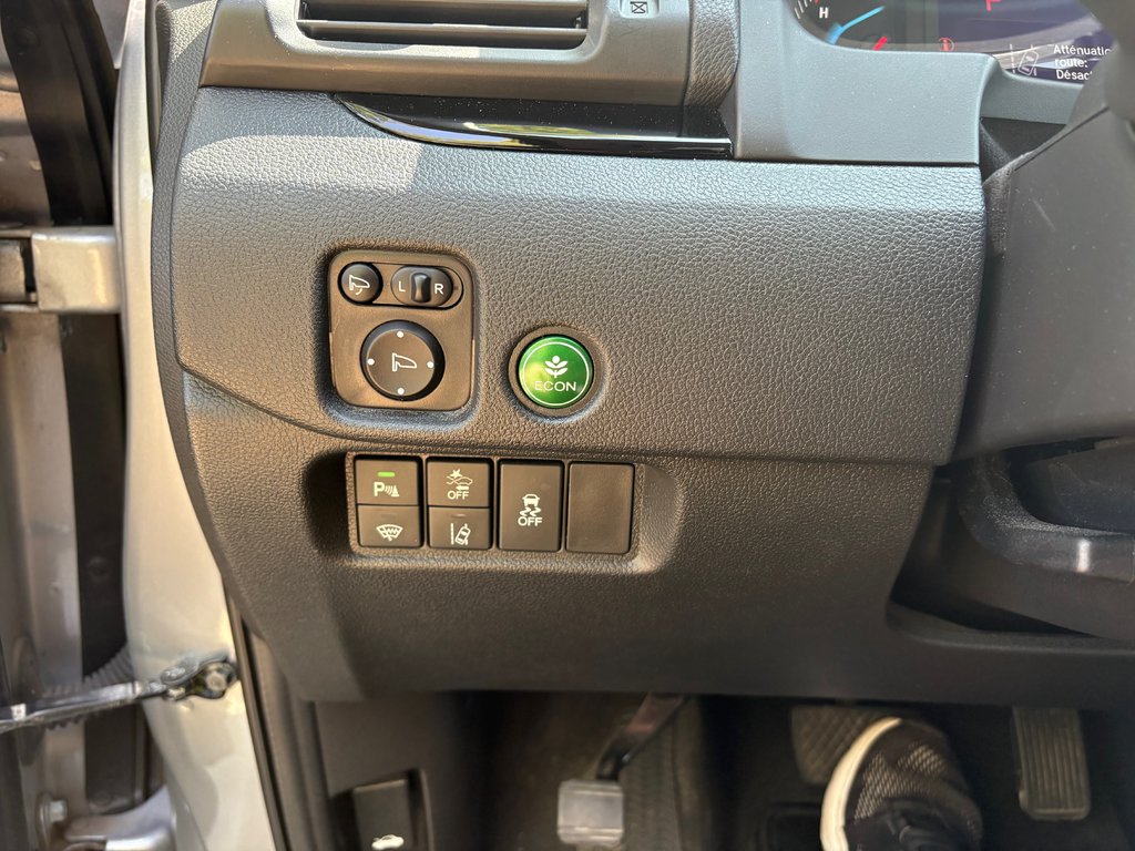 Honda Pilot Touring 7-Passenger JAMAIS ACCIDENTÉ 2020 à Montréal, Québec - 15 - w1024h768px