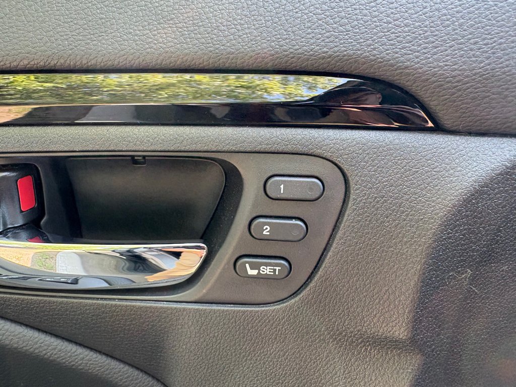 Honda Pilot Touring 7-Passenger JAMAIS ACCIDENTÉ 2020 à Montréal, Québec - 16 - w1024h768px